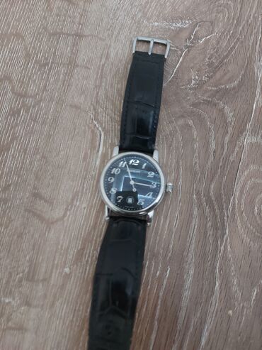 универмаг москва в баку золото: İşlənmiş, Qol saatı, Montblanc, rəng - Qızılı