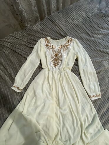 Платье XL (42), цвет - Айвори, Молочный