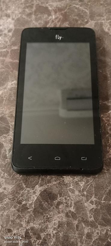 телефон fly fs521 power plus 1: Fly markalı kiçik ölçülü smartfon - Rəng: qara - Ekran: toxunma — 2
