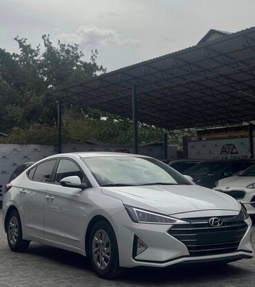 купить авто с кореи бу: Hyundai Avante: 2019 г., 1.6 л, Робот, Газ, Седан