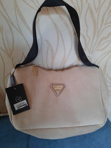 Çantalar: Çiyin çantası, Yeni — 10