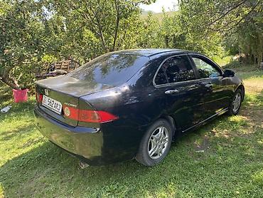 Транспорт: Honda Accord: 2004 г., 2 л, Автомат, Бензин, Седан — 2