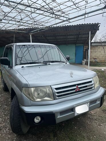 Mitsubishi: Mitsubishi Pajero: 1.9 l | 1998 il 222222 km