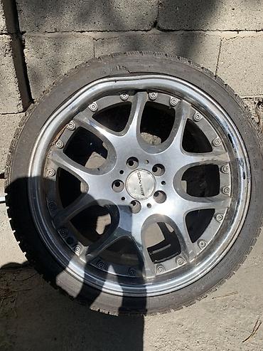 насатка amg: 245/35/19 Особенности: - Дизайн диска многоспицевый, с полированным — 1