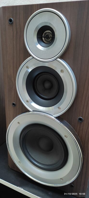 Dinamiklər və kolonkalar: Yeni LG Kolonka, Növ - Saundbar, rəng - Qəhvəyi — 15