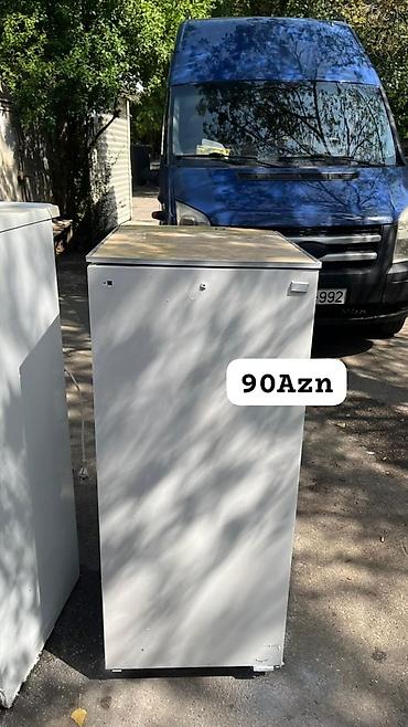 Ağ rəngli dik dondurucu/mini soyuducu tipli cihaz. Tək qapılı, üst lalafo.az -da Ağ rəngli dik dondurucu/mini soyuducu tipli cihaz. Tək qapılı, üst