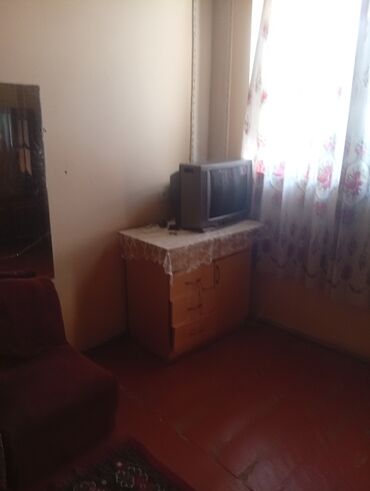 Uzunmüddətli kirayə evlər: 90 kv. m, 3 otaqlı, Qaz — 4