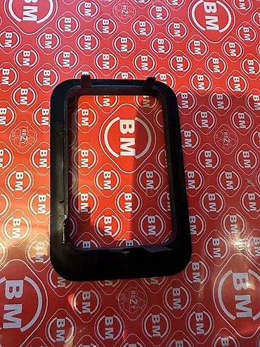 Другие детали системы освещения: Задние платы фонарей W Mercedes Benz 124 Кузов (левая и правая) для — 18