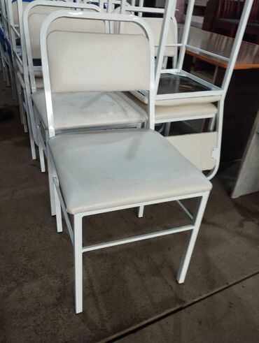 Стулья для кухни: Железные стулья! Продаются железные стулья, осталось . Цена — 2