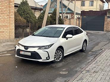 Toyota: Toyota Corolla: 2019 г., 1.8 л, Вариатор, Бензин, Седан — 1