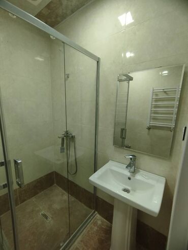 Uzunmüddətli kirayə mənzillər: Sumqayıt Baxça Şəhərdə yeni tikili 14 mərtəbəli binanın 9cu — 2