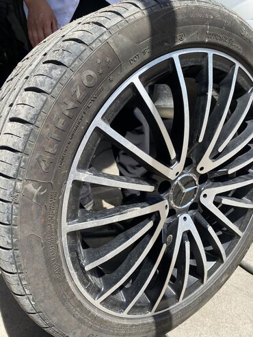 Диски: Диски R 19 AMG, Комплект, отверстий - 5, Б/у — 4