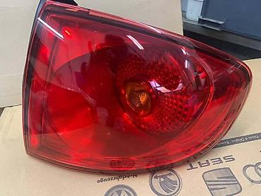 bravo: ŠTOP LAMPA ZA SEAT ALTEA - RB | Štop lampa desna Seat Altea — 4