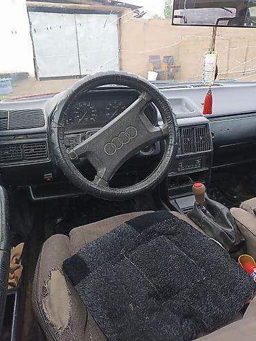 айди а6: Audi 100: 1984 г., 2.2 л, Механика, Бензин, Седан — 5
