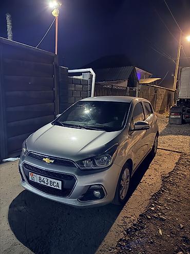 Chevrolet Spark: 2016 г., 1 л, Вариатор, Бензин