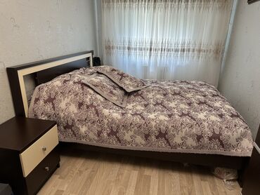 Bayraqlar: Digər mebel