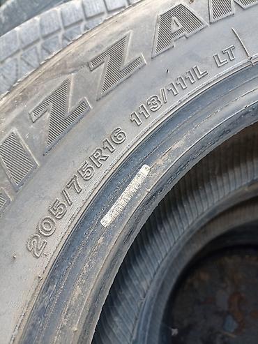 шины бус: Шины 205 / 75 / R 16, Всесезонная, Б/у, Комплект, Грузовики/Автобусы, Япония — 2