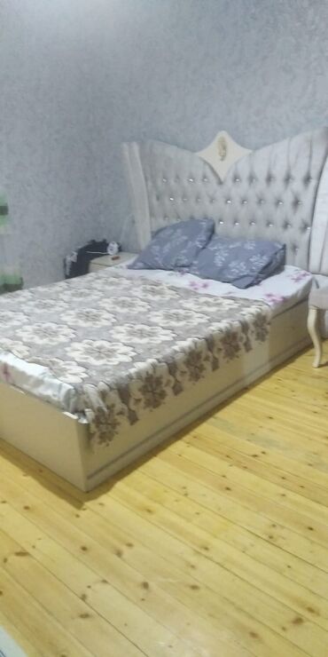 Ütüləmə lövhələri: İkinəfərlik çarpayı, Bazasız, Matrassız, Siyirməsiz