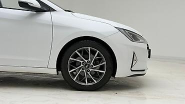 Hyundai: Hyundai Avante: 2018 г., 1.6 л, Автомат, Бензин, Седан — 6