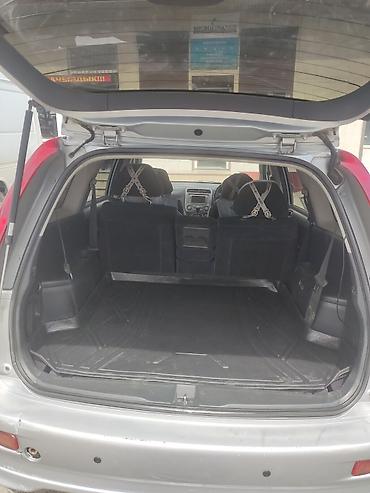зад: Honda Stream: 2002 г., 2 л, Автомат, Бензин, Минивэн — 2