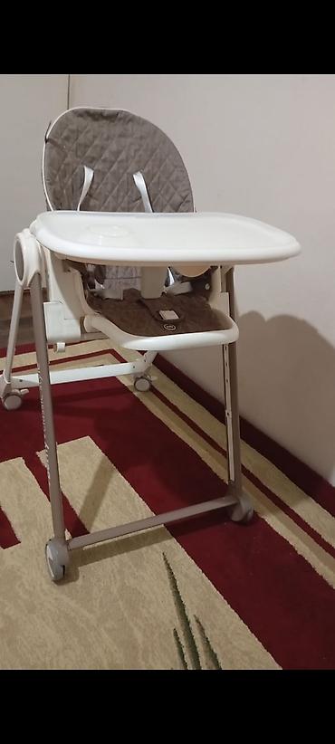автолюльку chicco: Детский стульчик для кормления Berny Classic Style - Компактный — 1