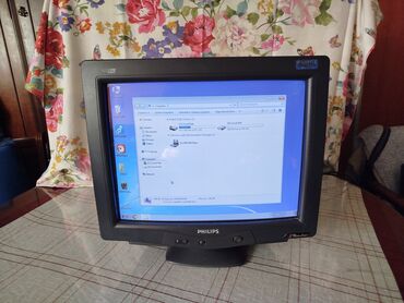 Monitori: Stari retro Philips monitor 107E6 - vintage. Ima sitne ogrebotinice na — 3