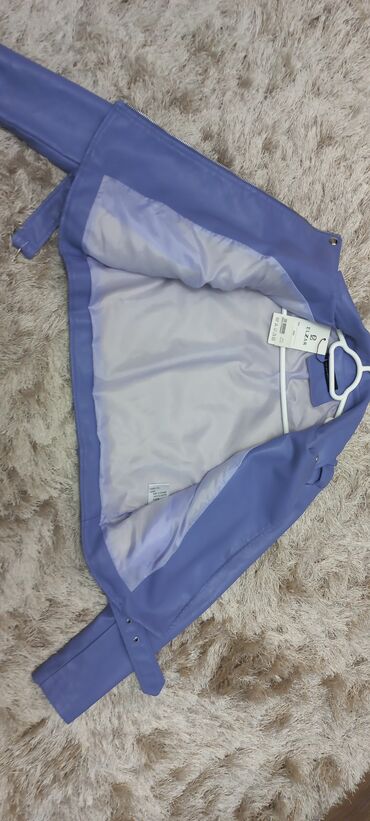 Kurtkalar: Deri Godekce Tezedir Etiketi uzerindedir. Hec geyinilmeyib Razmer S. M — 7