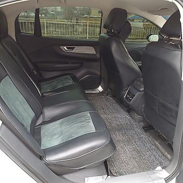 JMEV: JMEV : 2025 г., Автомат, Электромобиль, Седан — 9