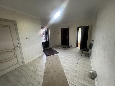 Продажа коттеджей и домов: Продается дом, 5 соток в Пишпеке Внутри участка 3 здания жилых и 2 at lalafo.kg — 18 Продажа коттеджей и домов: Продается дом, 5 соток в Пишпеке Внутри участка 3 здания жилых и 2 — 18