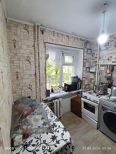 микрорайоны: 3 комнаты, 55 м², 104 серия, 2 этаж, Требуется ремонт — 5