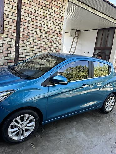 волчок 124: Chevrolet Spark: 2019 г., 1 л, Вариатор, Бензин, Хэтчбэк — 4