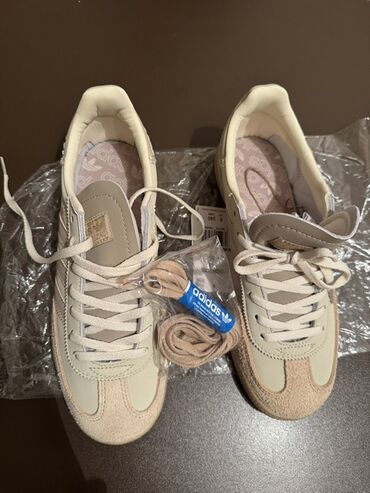 детские высокие кеды: Məhsul: adidas Originals qadın/ünsisex idman ayaqqabısı - Model