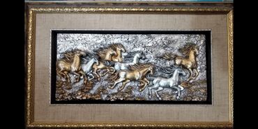1356 объявлений | lalafo.kg: Серебряная картина новая барельеф 3D бегущие лошади производство