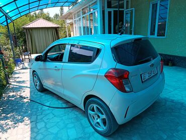 машиналар: Chevrolet Spark: 2017 г., 1 л, Автоматтык, Бензин