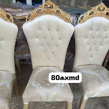 restoran stolları: Taxtalı süsləməli, yumşaq oturacaqlı nahar/kreslo stulları - Klassik — 4