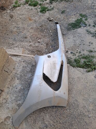 Bamperlər, buferlər: İşlənmiş buferlər Hyundai, Toyota,Chevrolet 
Şaiq usta 
0503667291 — 26