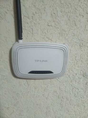 router tp link 841: Роутер б/у работает в отличном состоянии пароль скажу после покупки