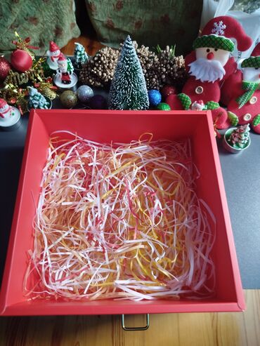 Hədiyyə bağlamaları: Yeni, Ödənişli çatdırılma — 14