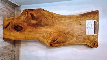 Stolovi: U ponudi imamo unikatne komade obrađen ploča od drveta: Hrast/Orah/Dud — 13