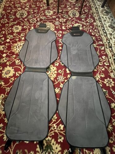 коврик на понель: Чехолдор Алькантара, Жаздыгы бар, түсү - Боз, Universal Seat cover