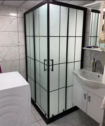 Duş kabinaları, arakəsmələr: Yeni Arakəsmə, Künc üçün, Ünvandan götürmə, Pulsuz çatdırılma — 8