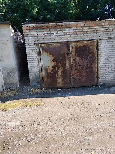18 м², Кирпичный | Смотровая яма, Охрана, Подвал, погреб
