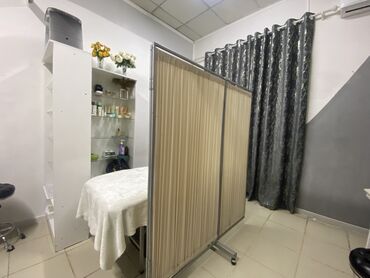 кухонный шкаф напольный: Ширма, перегородка Материал: Ткань, Колличество секций: 3, На колесиках, Для салона