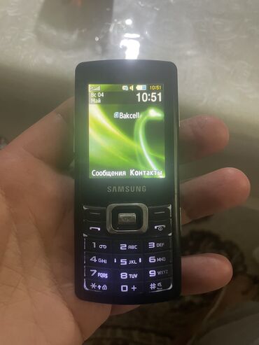 j 2 samsung: Samsung C5212 Duos, 8 GB, rəng - Qara, Düyməli