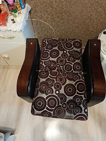 Ev üçün mebel: Kreslo – geniş oturacaq və gizli sandıq çekmeci ilə - Model: Tək — 3