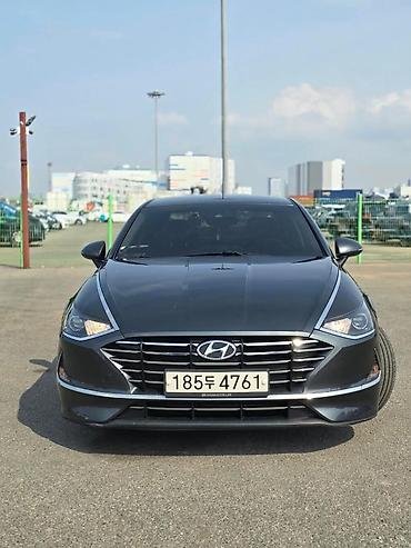 small car: Hyundai Sonata: 2020 г., Автомат, Седан — 1