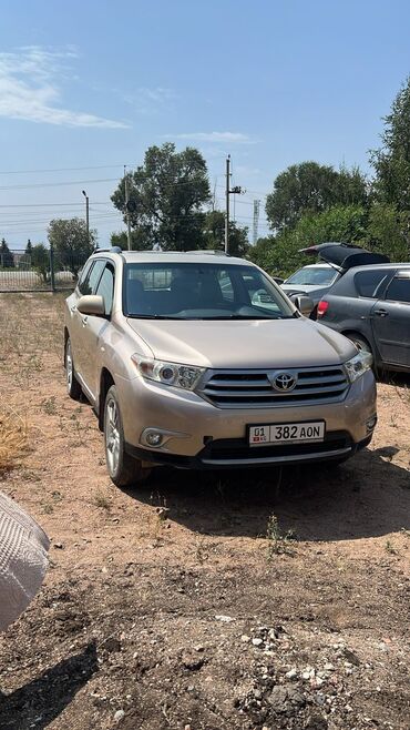 тайота highlander: Toyota Highlander: 2012 г., 3.5 л, Автомат, Газ, Кроссовер