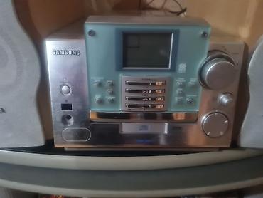 samsung a10e: Samsung musiqi mərkəzi satılır. Dəstə əsas blok, 2 ədəd kolonka və — 1