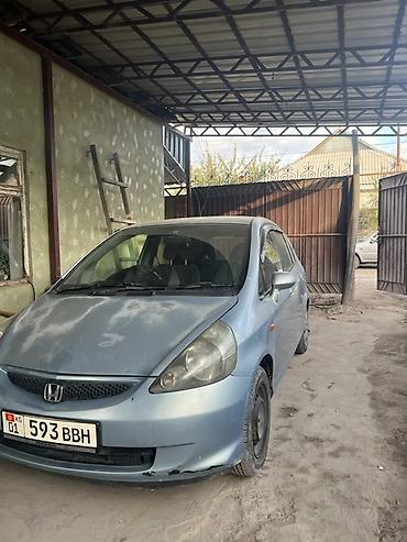 fit ge: Honda Fit: 2004 г., 1.3 л, Автомат, Бензин, Хэтчбэк — 6