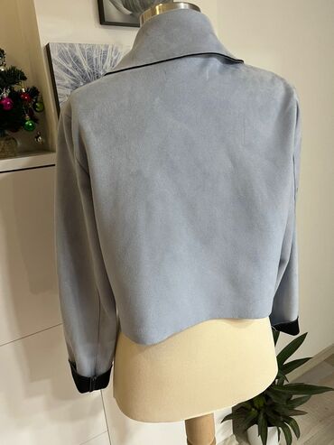 repetitor az: Женская куртка Reserved, L (EU 40), цвет - Серый